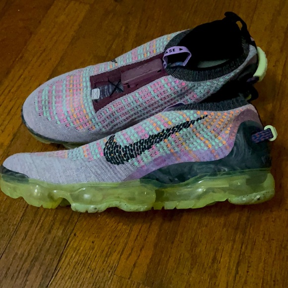 Nike flyease sneakers size 9 - Picture 2 of 5